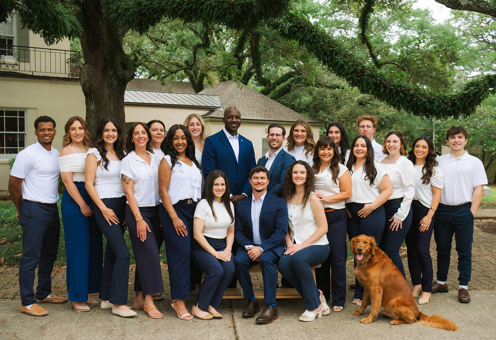 The full Acadiana Pain & Performance Rehab team